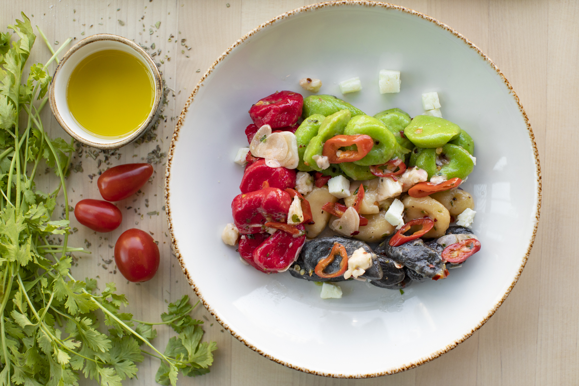 مطعم كوباستا يقدم أطباق لذيذة بألوان علم الإمارات إحتفالاً بالإتحاد