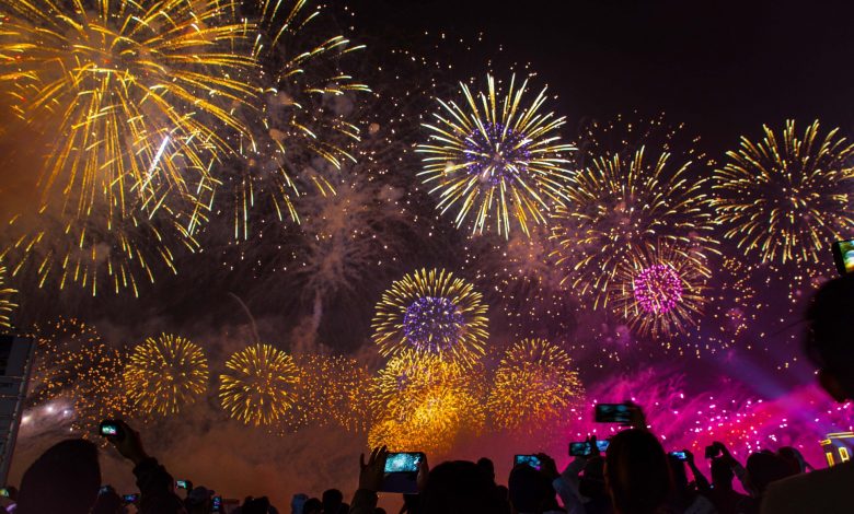 إحتفالات ضخمة بليلة رأس السنة 2020 في هيلتون جزيرة المرجان