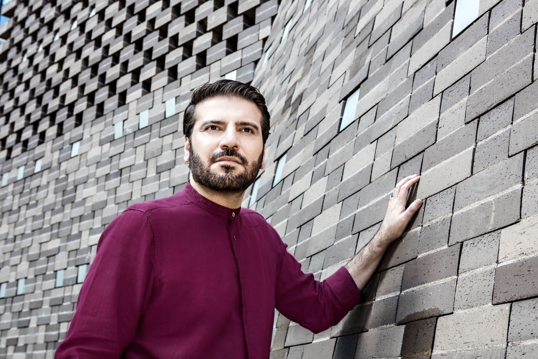 Sami Yusuf Photo