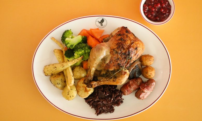 The Duck Hook is well known for its popular ‘roast in the post’ delivery service
