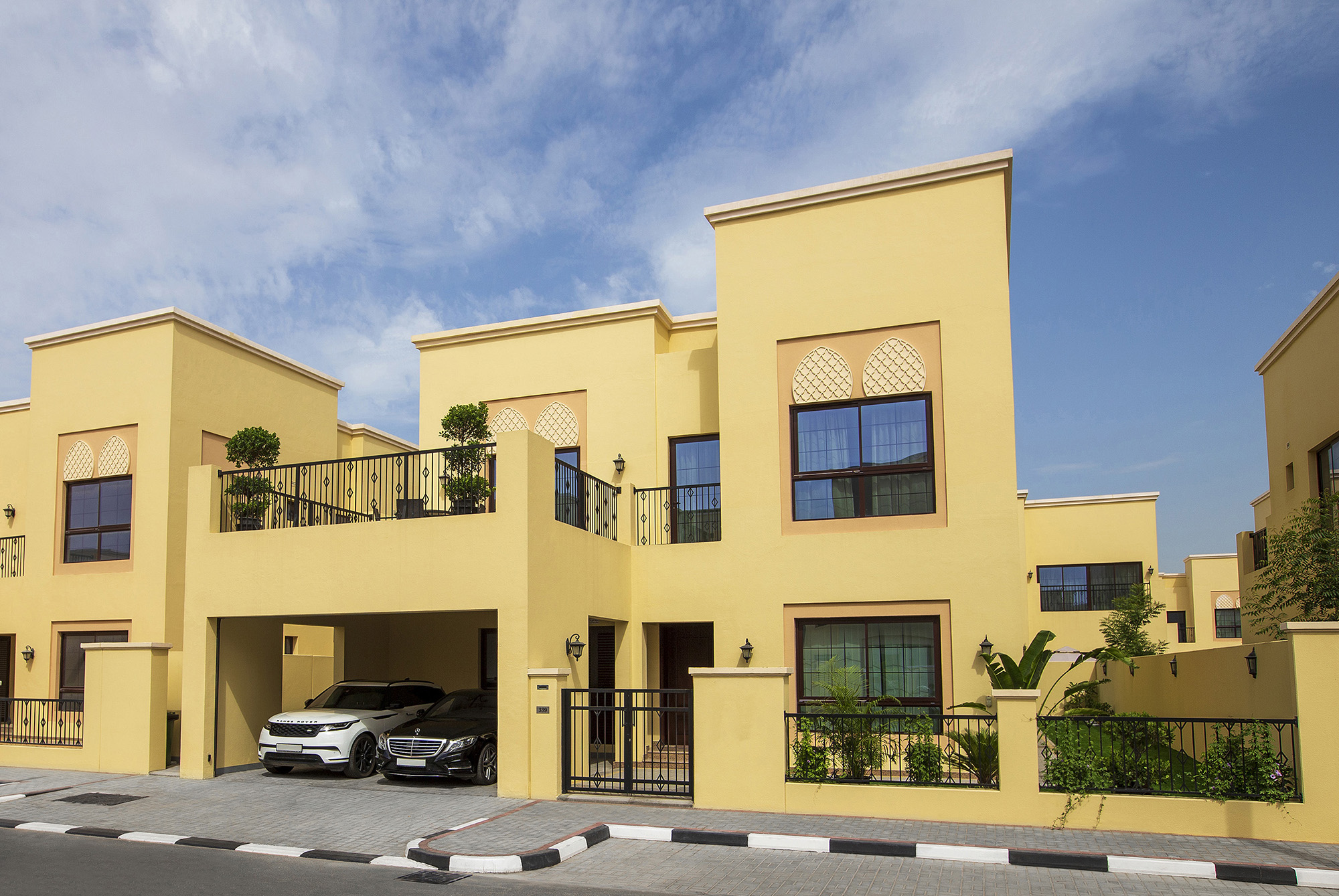 Nad Al Sheba villa 01