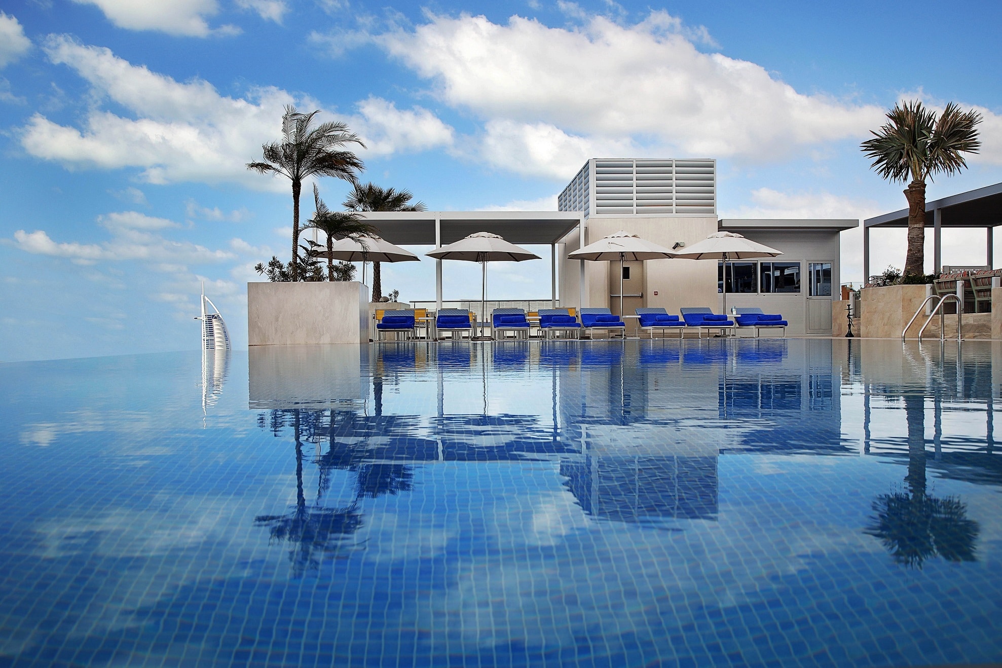 فندق جراند كوزموبوليتان دبي يطلق عرض الإجازة الصيفية المميز 2020