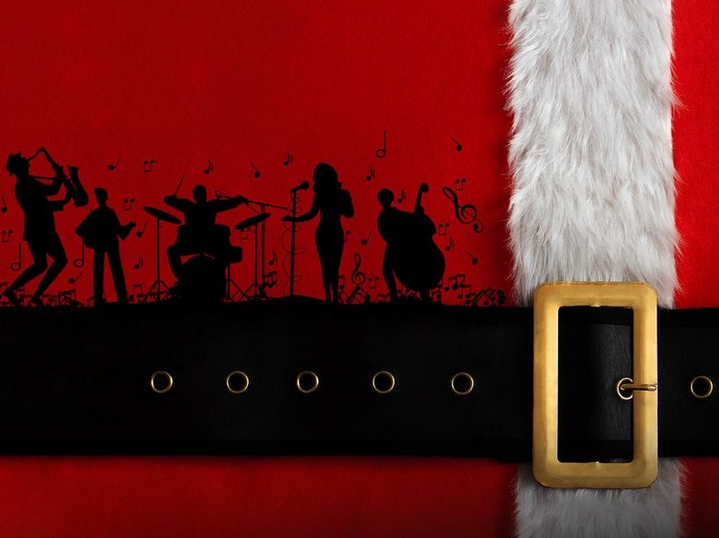 عرض سانتا بايبي لفرقة أن أس أو بيغ باند في دبي خلال موسم الأعياد 2020