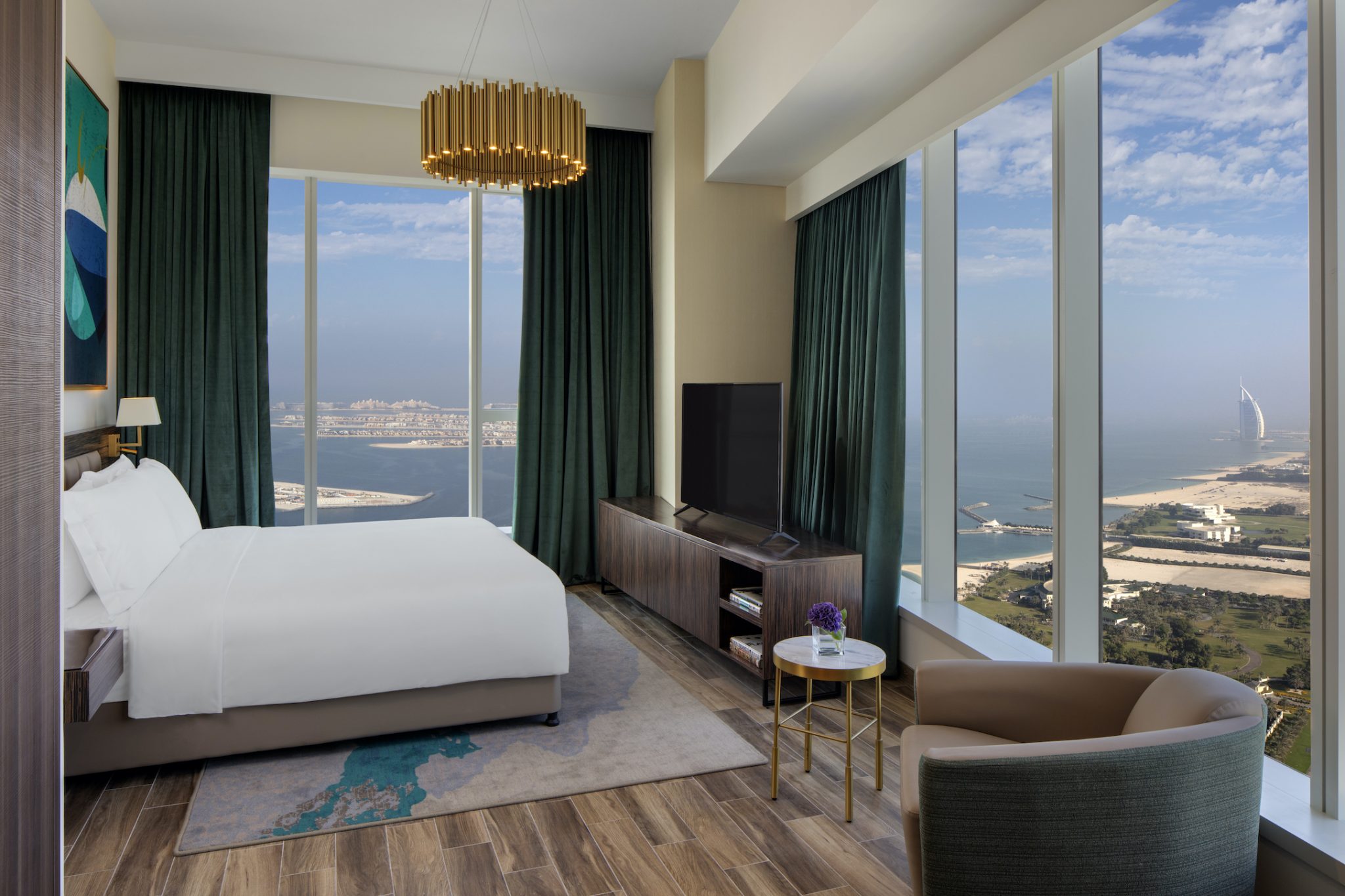فندق وأجنحة أفاني بالم فيو دبي