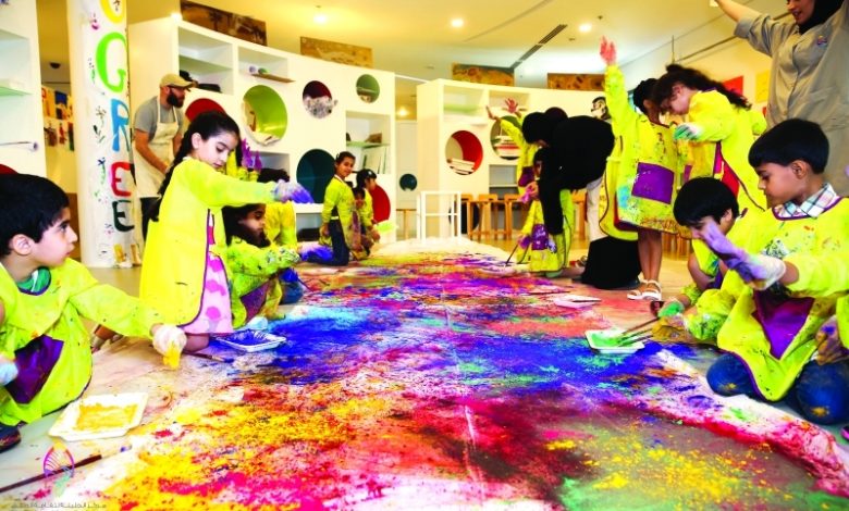 مركز الجليلة تنظم معرض و ورشات فنية خلال هذا الأسبوع