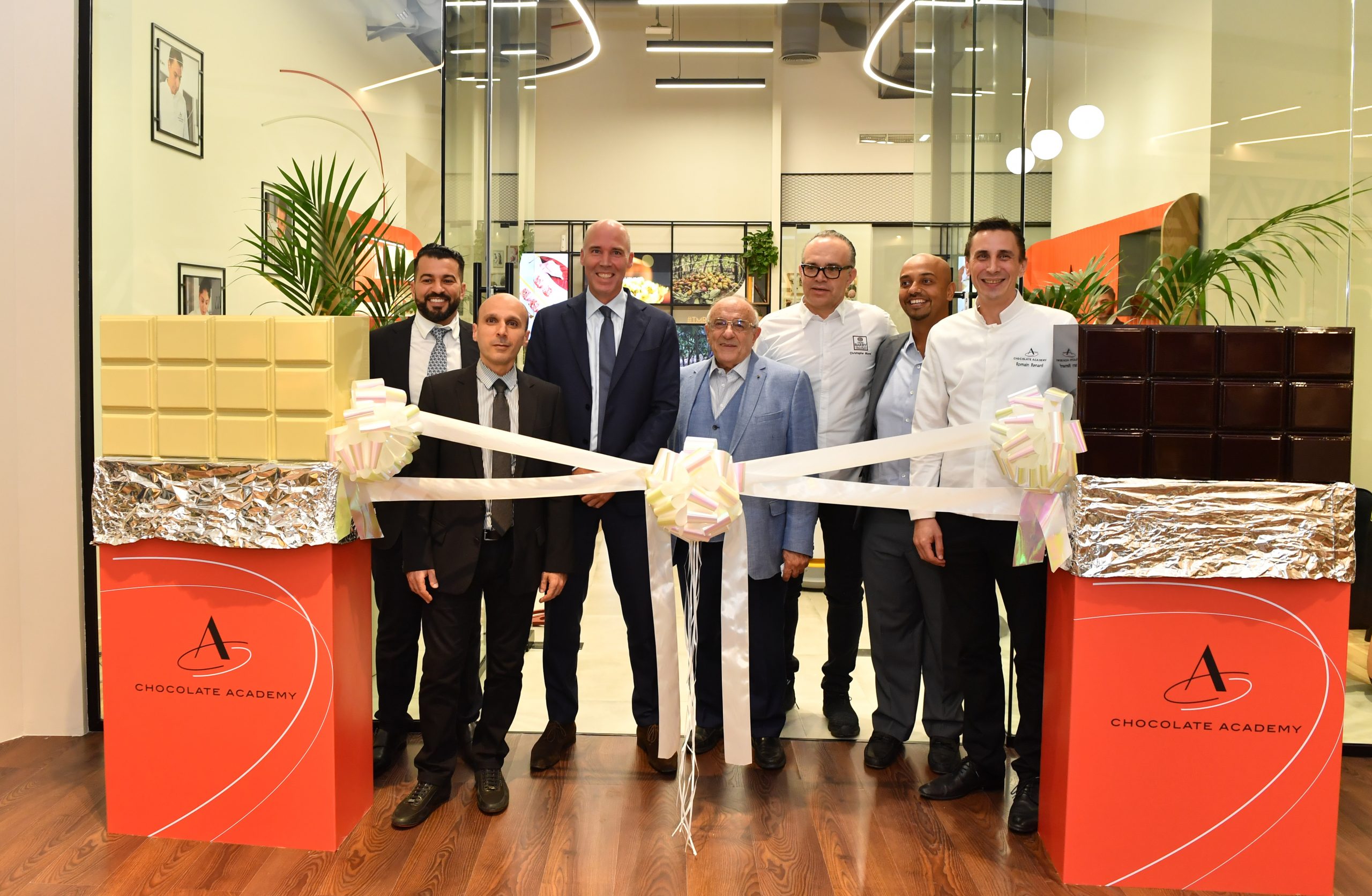 إفتتاح أكاديمية الشوكولاتة باري كاليبو في إمارة دبي