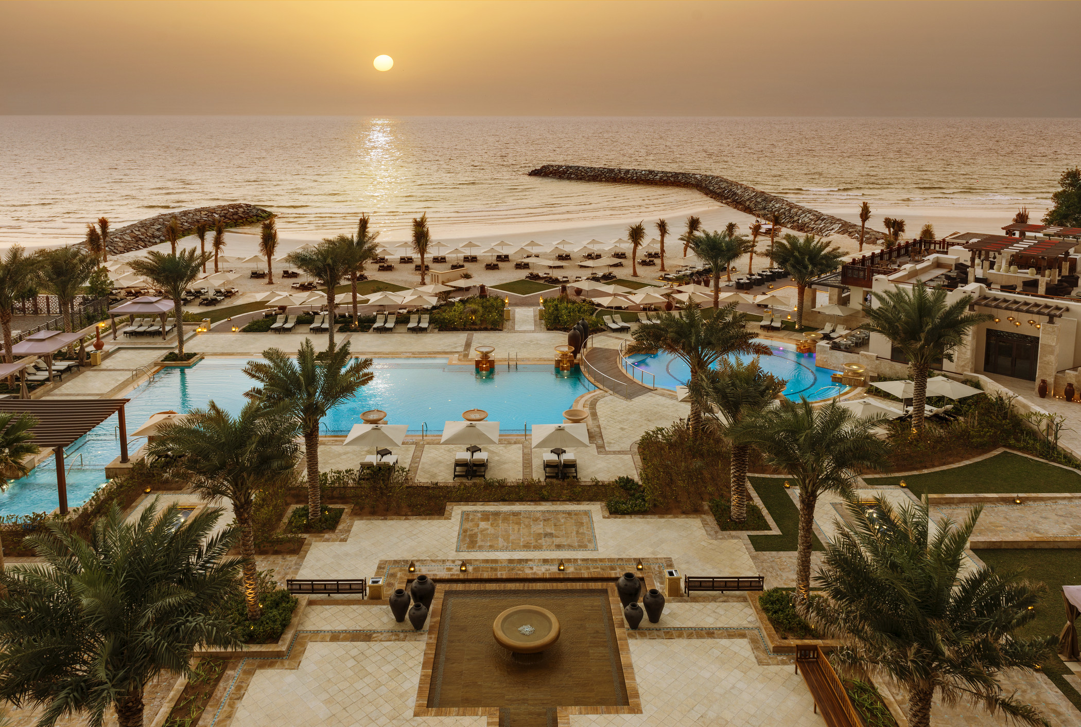Ajman Saray, a Luxury Collection Resort – Sunset Pool & Beach