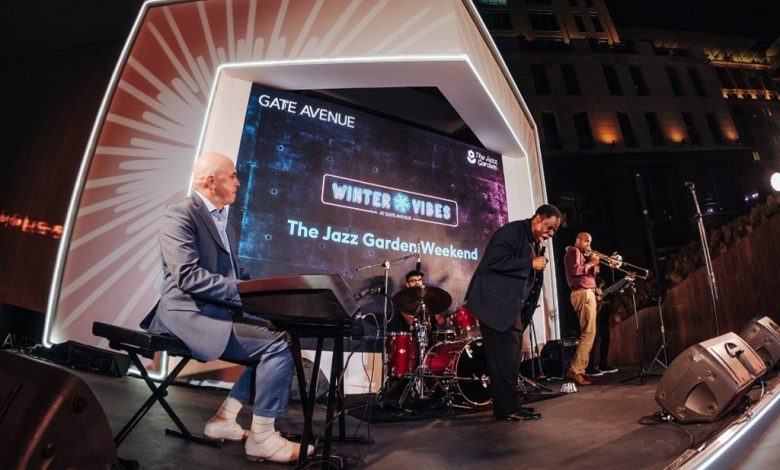 العرض الموسيقي جاز أفينيو خلال مهرجان دبي للتسوق 2022
