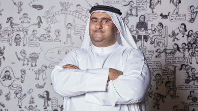 تايم أوت ماركت دبي يعرض لوحة جدارية للفنان الإماراتي عبدالله لطفي