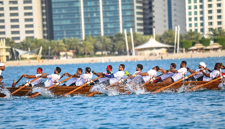 أبوظبي تستضيف سباق التجديف التراثي خلال عيد الاتحاد 2022