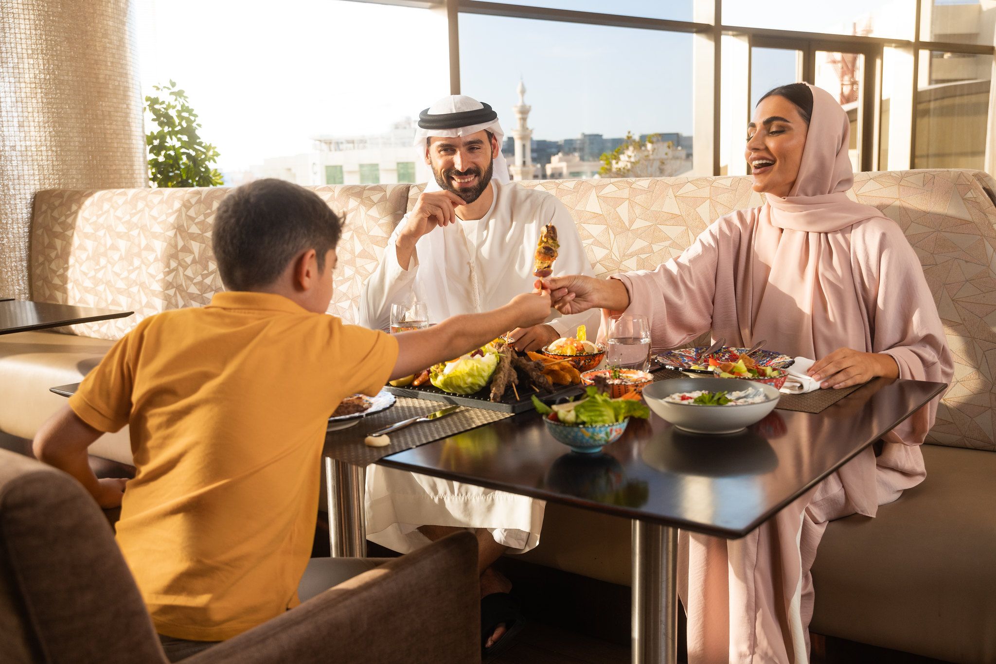 فندق سويس أوتيل الغرير دبي يعلن عن عروضه لرمضان 2023