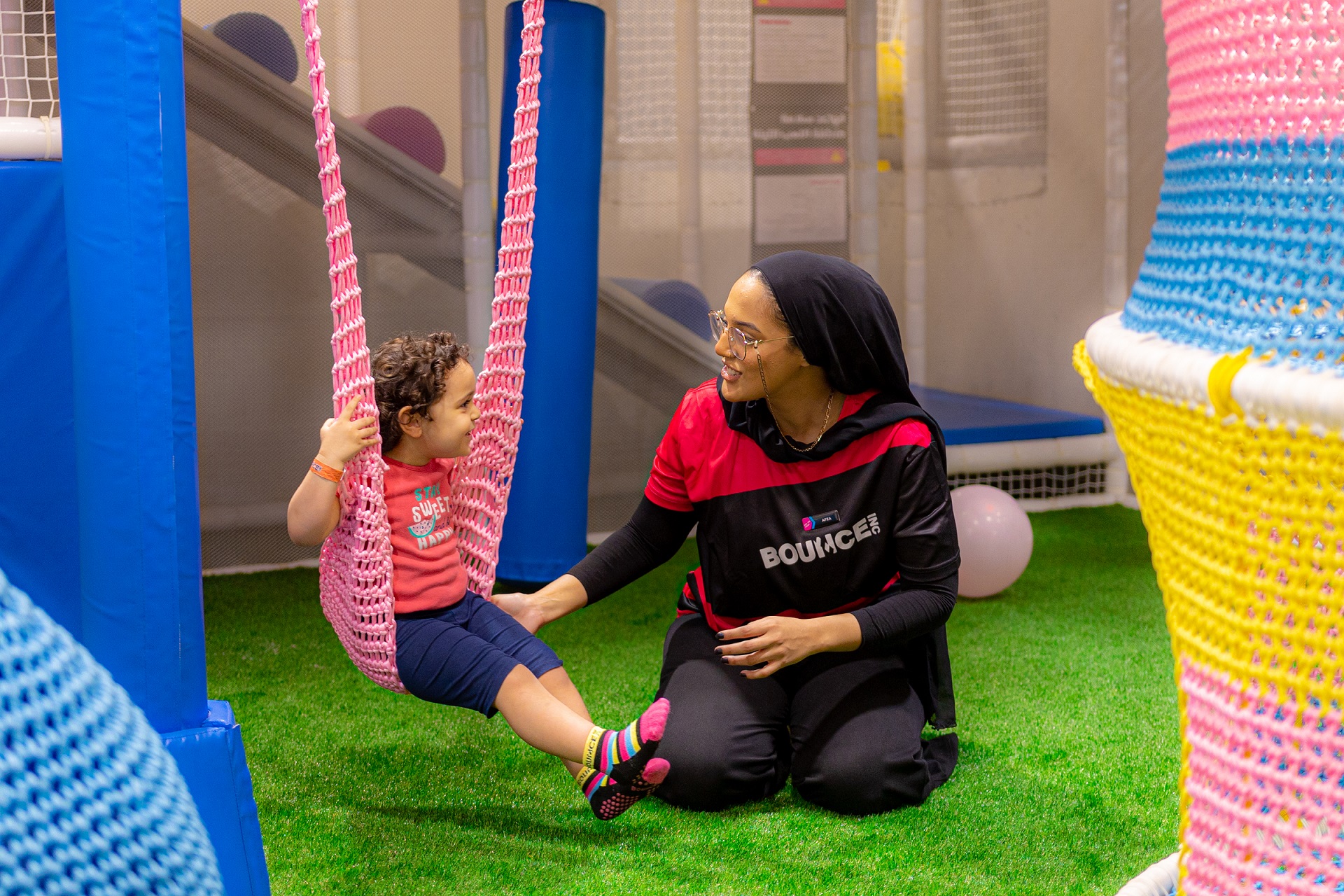 The miniBOUNCE Zone is an adventure playground tailored exclusively for young jumpers who benefit from special attention and guidance from super-attentive hosts.